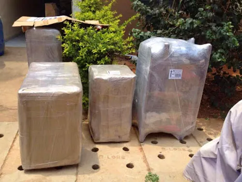 Packing bedroom furniture for relocation